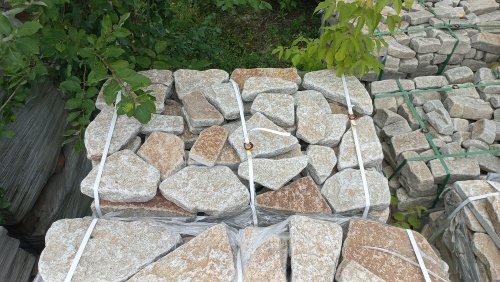 Гранитный плитняк галтованный для парковки купить в Богдановиче