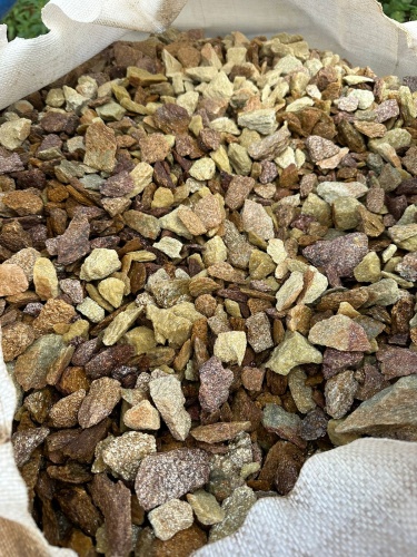 Златолит персиковый декоративная каменная крошка купить в Богдановиче