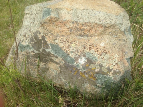 Гигантские зелёные валуны для ландшафтного дизайна весом более 5 тонн купить в Богдановиче