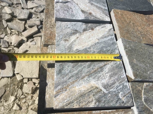 Плитка пилёная златолит Уральский для цоколя, отмостки купить в Богдановиче